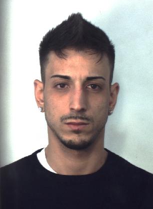 CATANIA: INTERCETTATO CORRIERE, TRASPORTAVA IN AUTO OLTRE MEZZO CHILO DI “COCAINA”