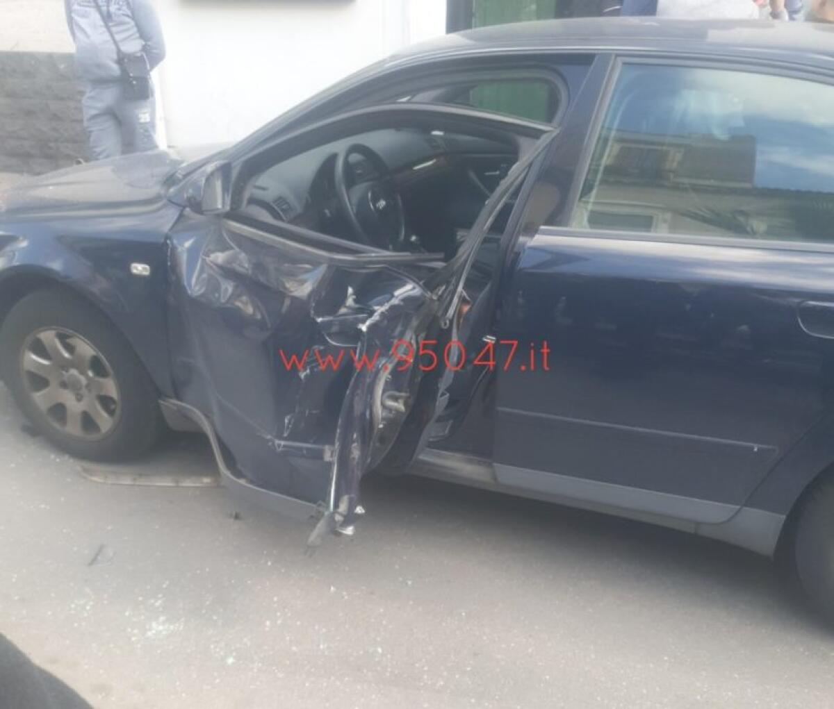 PATERNÒ: INCIDENTE IN VIA GARIBALDI - 