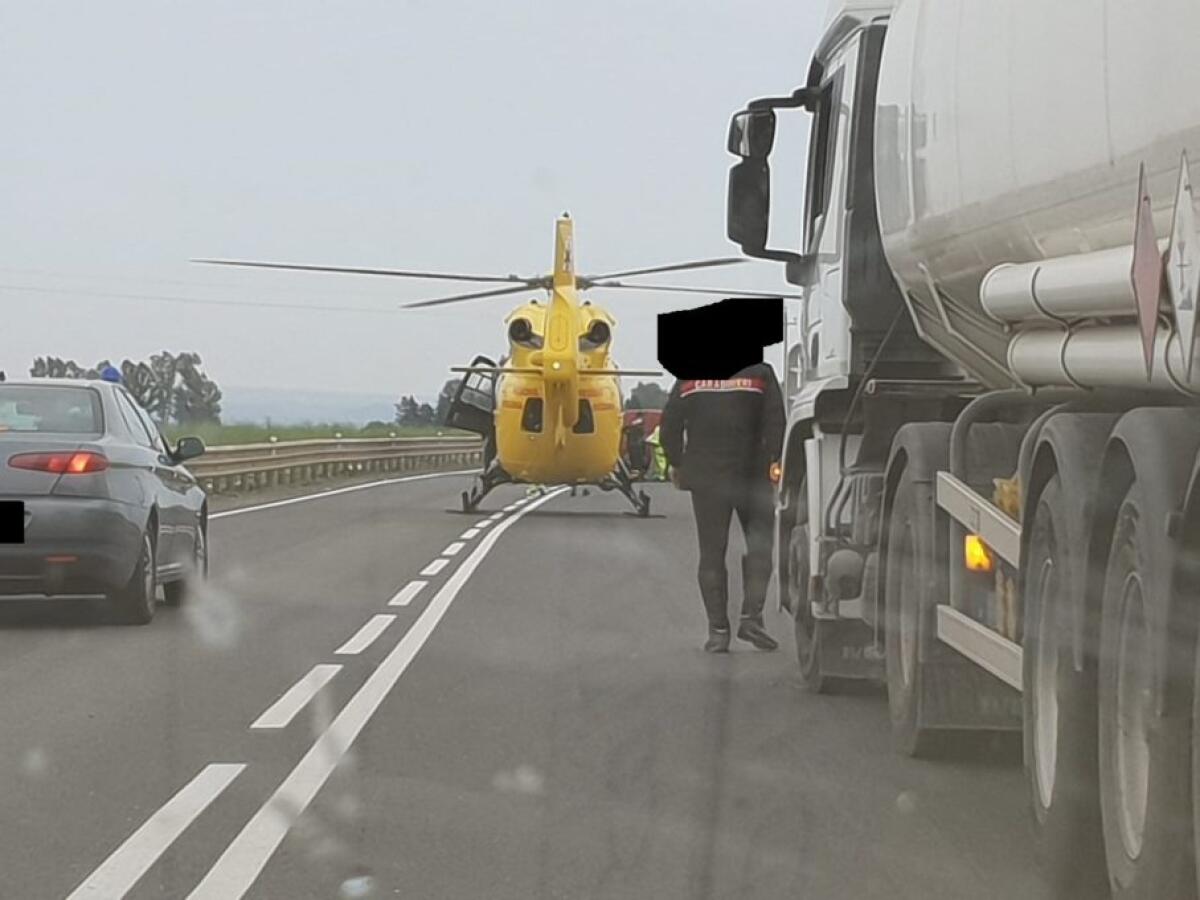 GRAVE INCIDENTE SULLA CATANIA/GELA - ELISOCCORSO SUL POSTO - 