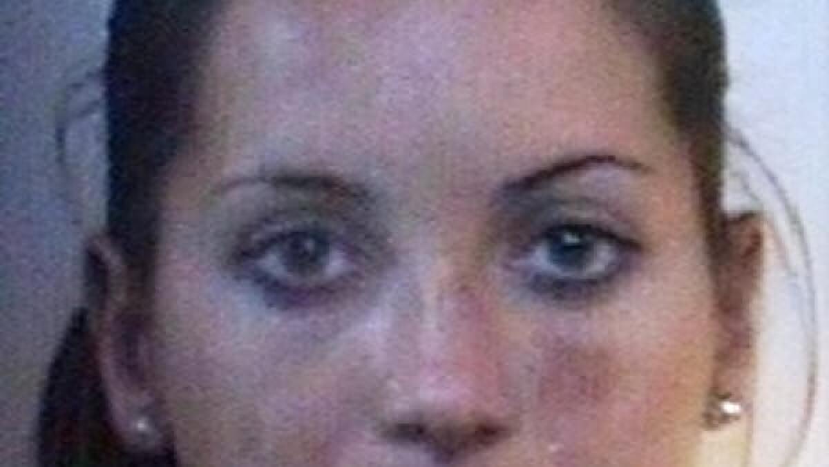 BELPASSO, CONDANNATA PER FURTO IN ABITAZIONE: 27ENNE IN MANETTE - 