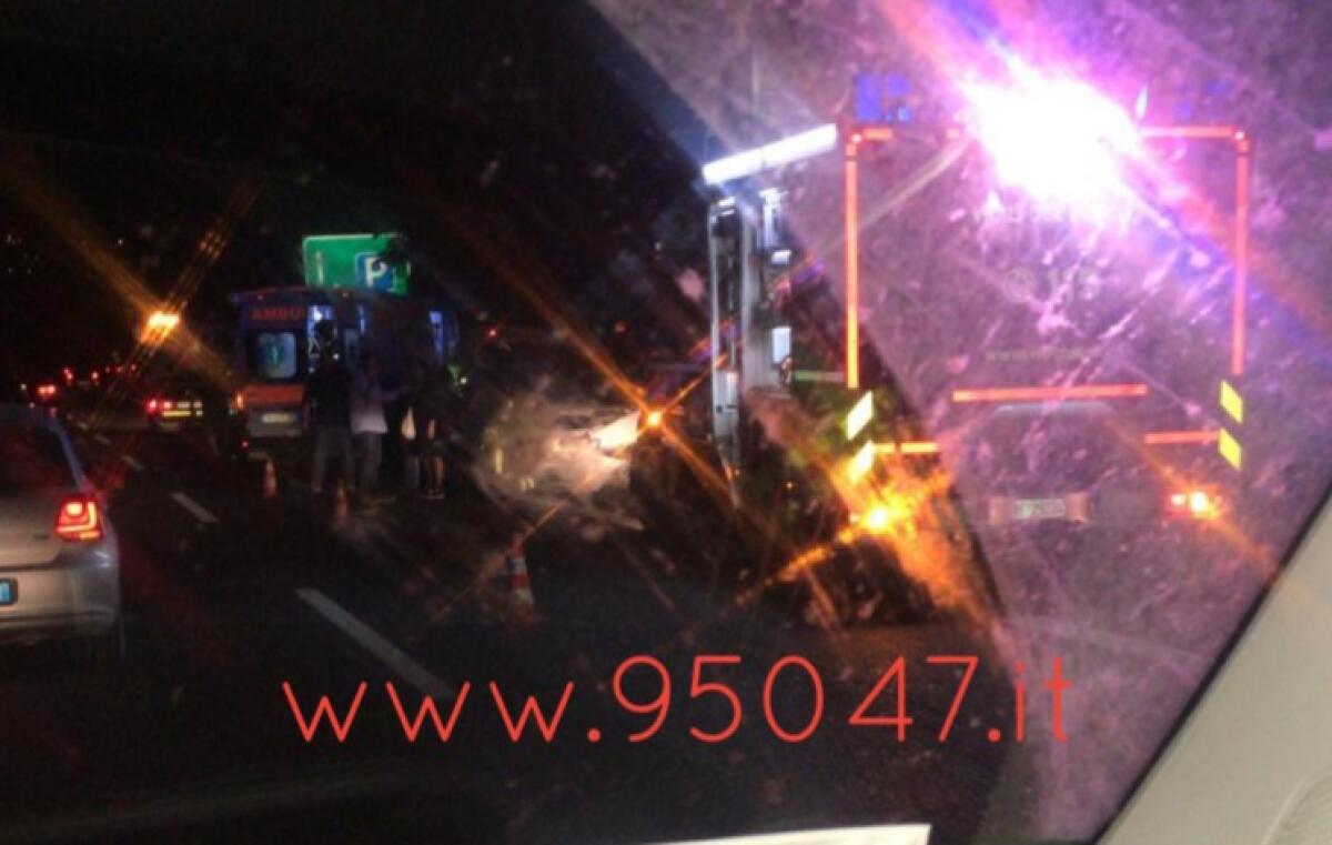 INCIDENTE: TESTACODA SULL'AUTOSTRADA A18 - 