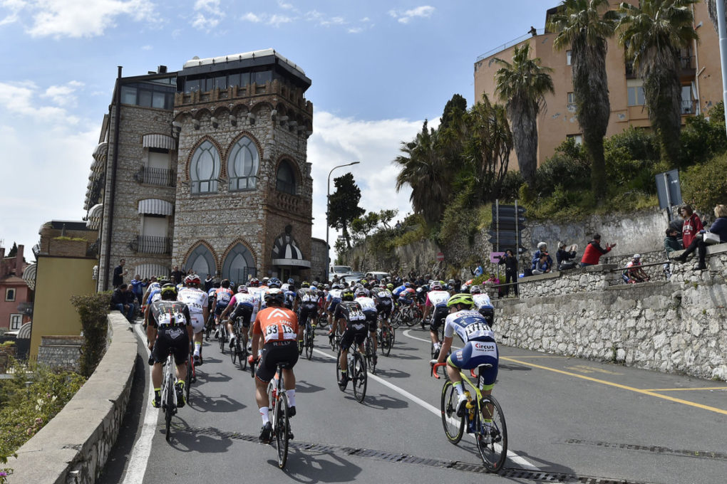 ALLA PRIMA DEL GIRO DI SICILIA BRINDA STACCHIOTTI - FOTO