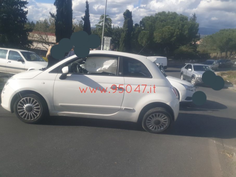 PATERNÒ: INCIDENTE ROTATORIA "CAPPUCCINI"