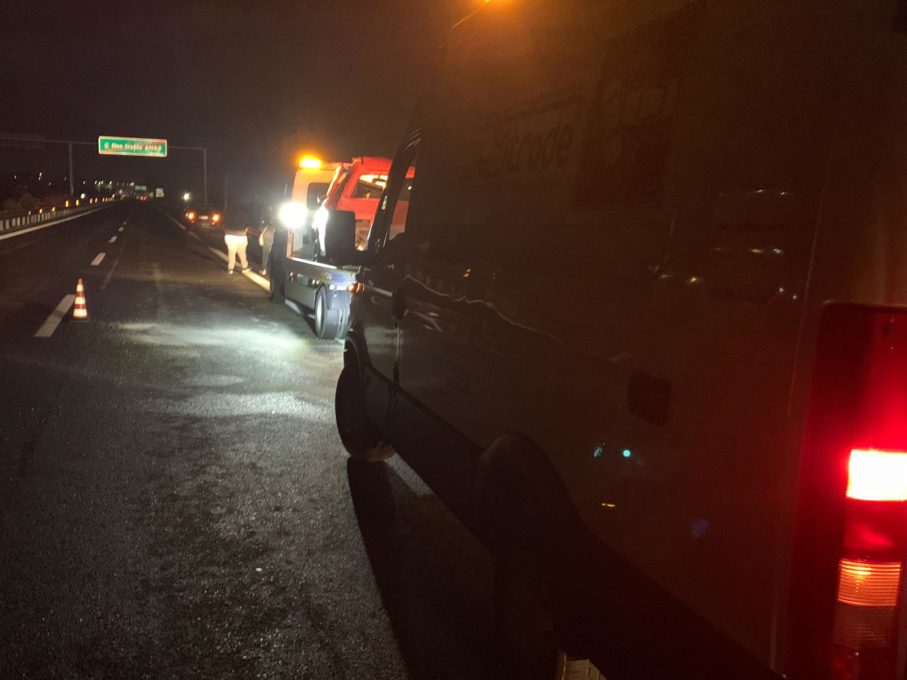 TRAGEDIA SFIORATA QUESTA NOTTE SULL'A19