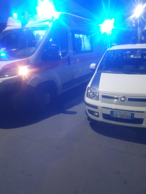 TAMPONAMENTO IN VIA CAMPANIA, LA GUIDATRICE FERITA DALLO SCOPPIO DELL'AIRBAG