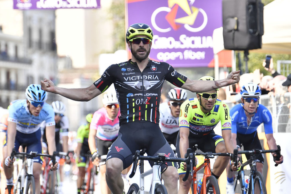 ALLA PRIMA DEL GIRO DI SICILIA BRINDA STACCHIOTTI - FOTO