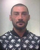 SCORDIA: LADRO INCASTRATO DALLE TRACCE EMATICHE LASCIATE NELL'APPARTAMENTO SVALIGIATO