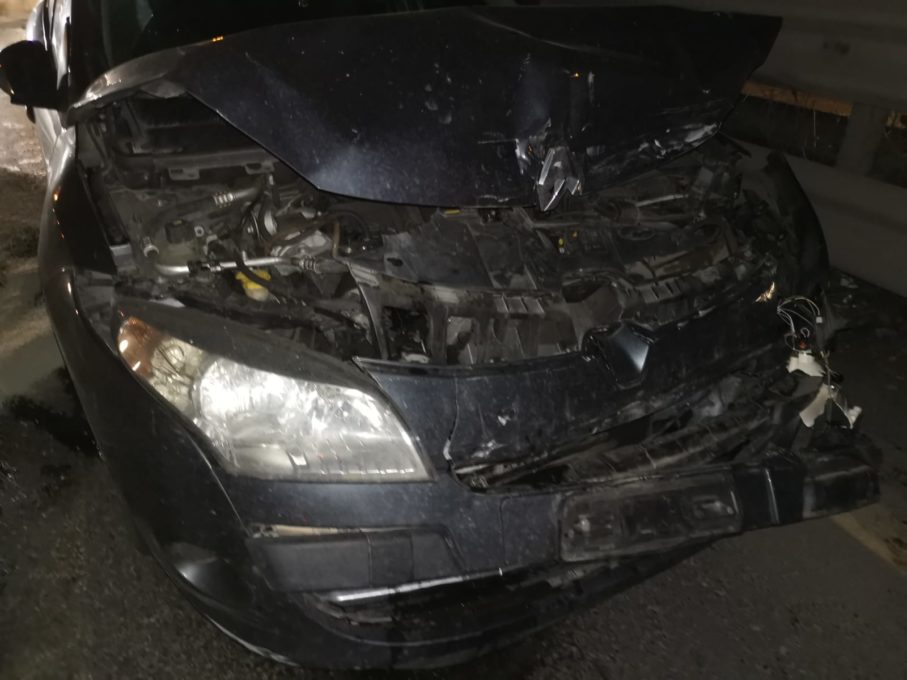 INCIDENTE SULLA SS121: COINVOLTE DUE AUTO ED UN FURGONE, FERITI