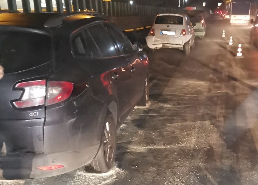 RAPINA, AUTO IN FIAMME E TAMPONAMENTO IERI SULLA SS121