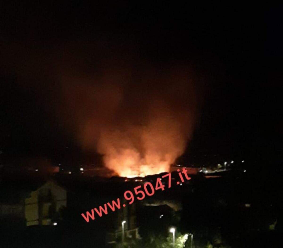 PATERNÒ: INCENDIO ALL'INTERNO DEL VELODROMO - 