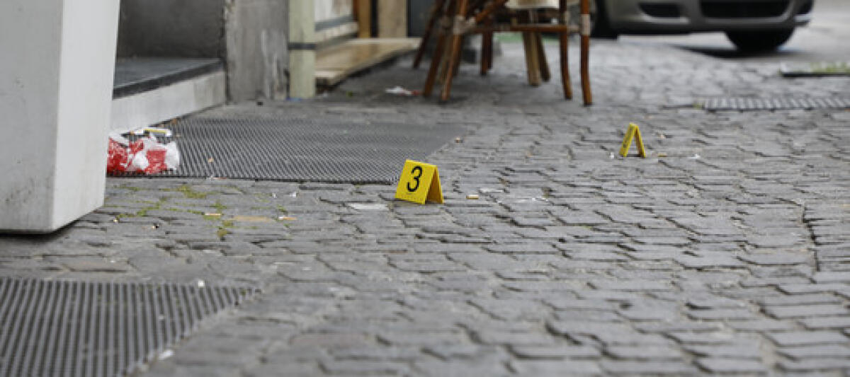 SPARATORIA A NAPOLI, LA PICCOLA NOEMI È FUORI PERICOLO - 