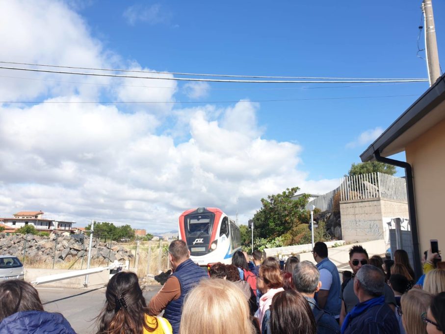 INAUGURATA LA SALA D'ATTESA DELLA STAZIONE DI GIACONIA DELLA CIRCUMETNEA