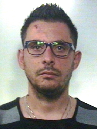 PATERNO': SEQUESTRATI IN VIA BARI, 30KG DI MARIJUANA, ARMI  E MUNIZIONI - UN ARRESTO