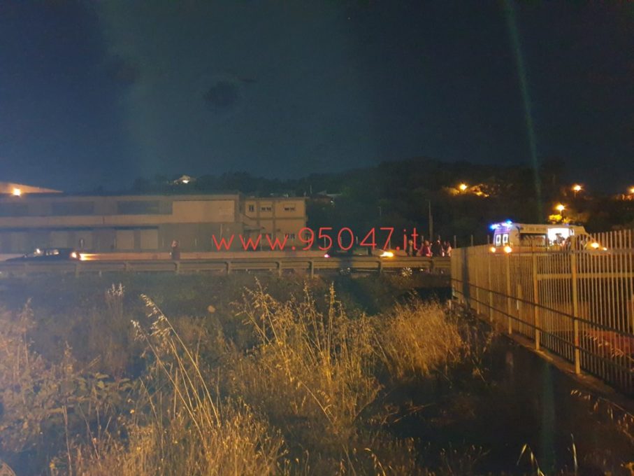 INCIDENTE SULLA SS121 NEI PRESSI SVINCOLO PIANO TAVOLA, FERITI