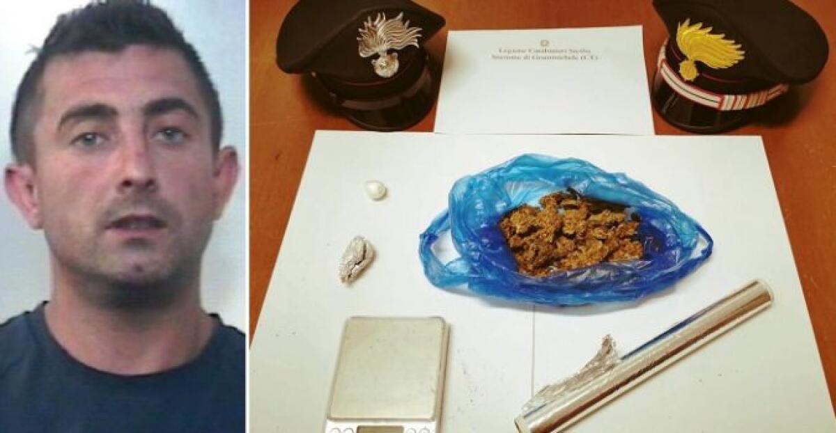 GRAMMICHELE: ESEGUONO UN PROVVEDIMENTO RESTRITTIVO E SCOVANO NELL’ABITAZIONE “COCA” E “FUMO” - 