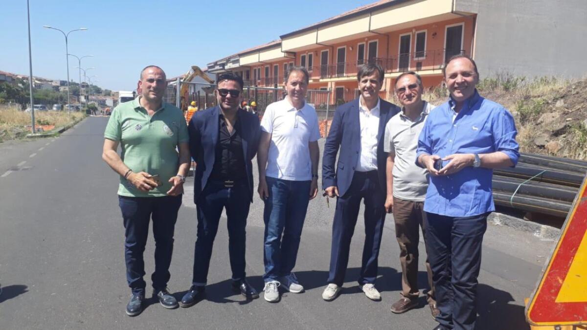 PATERNÒ: AL VIA I LAVORI PER LA REALIZZAZIONE DELLA RETE DEL GAS IN VIA UNITÀ D'ITALIA - 