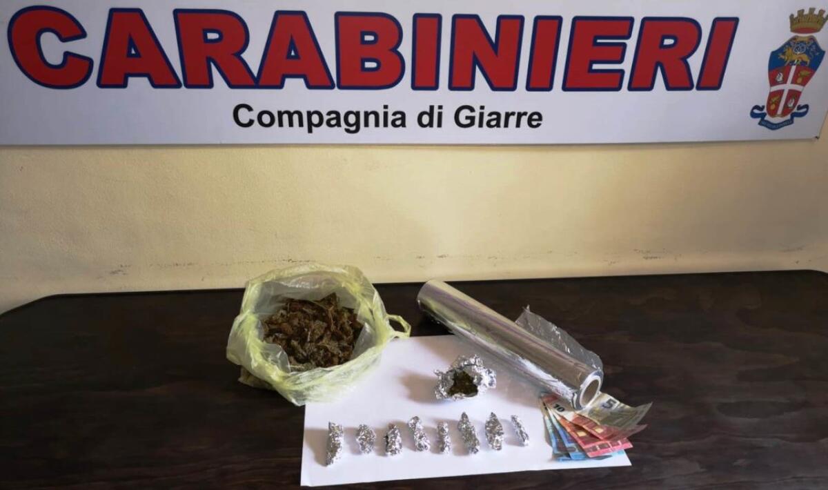 CASTIGLIONE DI SICILIA: OCCULTAVA IN CAMERA DA LETTO “L’ERBA” DA SPACCIARE, ARRESTATO - 