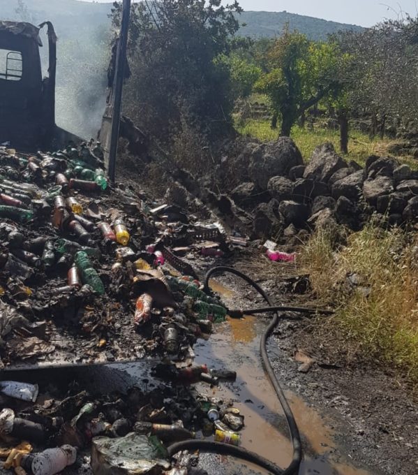 FURGONE TRASPORTO ALIMENTARI PRENDE FUOCO SULLA SP32