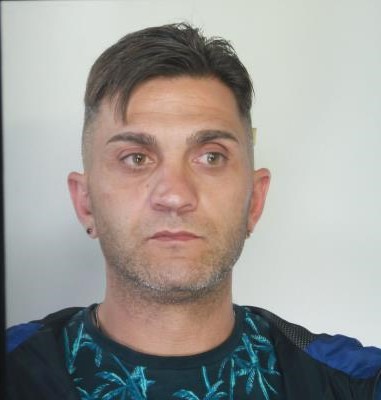 CATANIA: RUBAVANO CHIAVI DI CASA LASCIATI NELLE AUTO IN SOSTA PER SVALIGIARE, POI, GLI APPARTAMENTI - DUE ARRESTATI