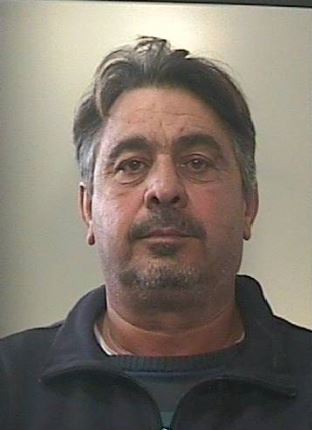 PRIOLO GARGALLO, SORPRESI MENTRE RUBAVANO 5MILA CHILI DI MATERIALE FERROSO: ARRESTATI TRE CATANESI