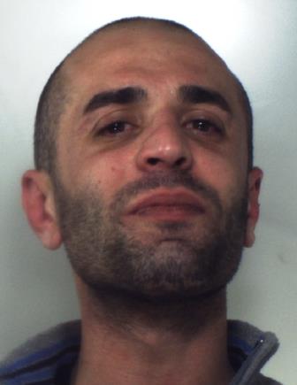 ACI CATENA, ARRESTATO L’UOMO CHE AGGREDÌ I CARABINIERI DURANTE IL CARNEVALE DI ACIREALE