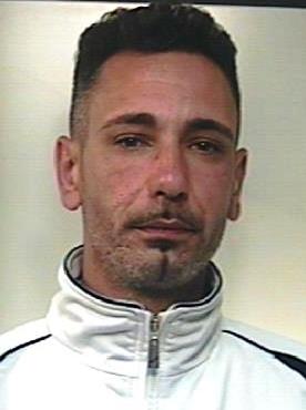 ADRANO E BIANCAVILLA: ESEGUITI DIVERSI PROVVEDIMENTI RESTRITTIVI