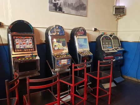 CATANIA: VIDEOPOKER "ABUSIVI" IN CIRCOLO PRIVATO