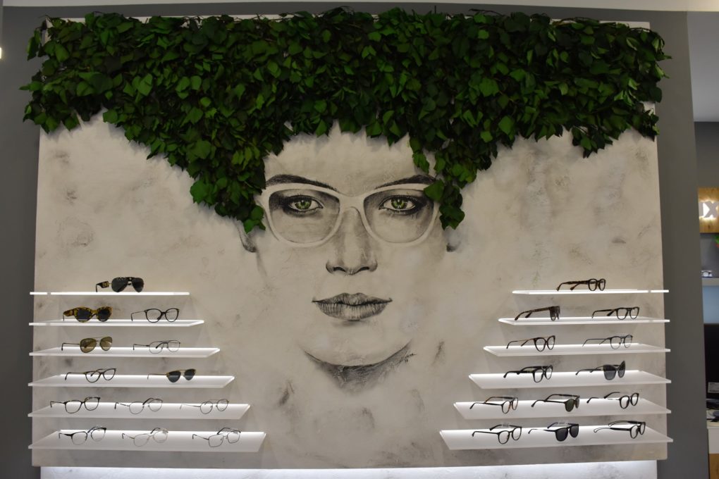 PATERNO': APRE IN CITTA' "OCCHILUX"