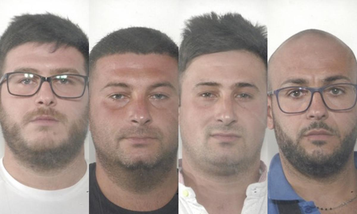 ADRANO: SCOPERTI GLI AUTORI DI DUE RAPINE, ARRESTATI - 