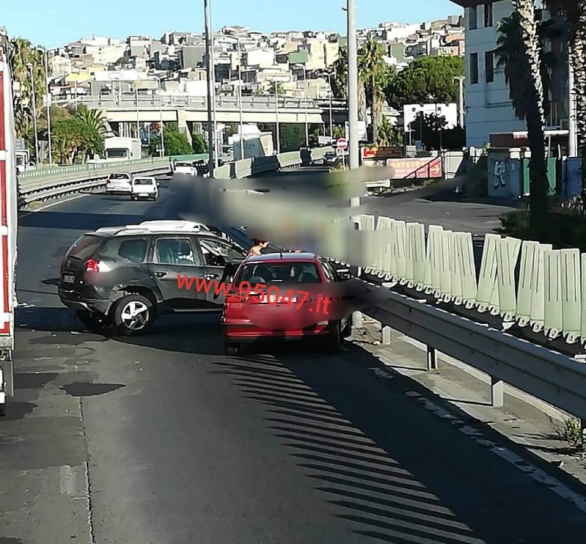 INCIDENTE SULLA SS121 NEI PRESSI DI MISTERBIANCO - 