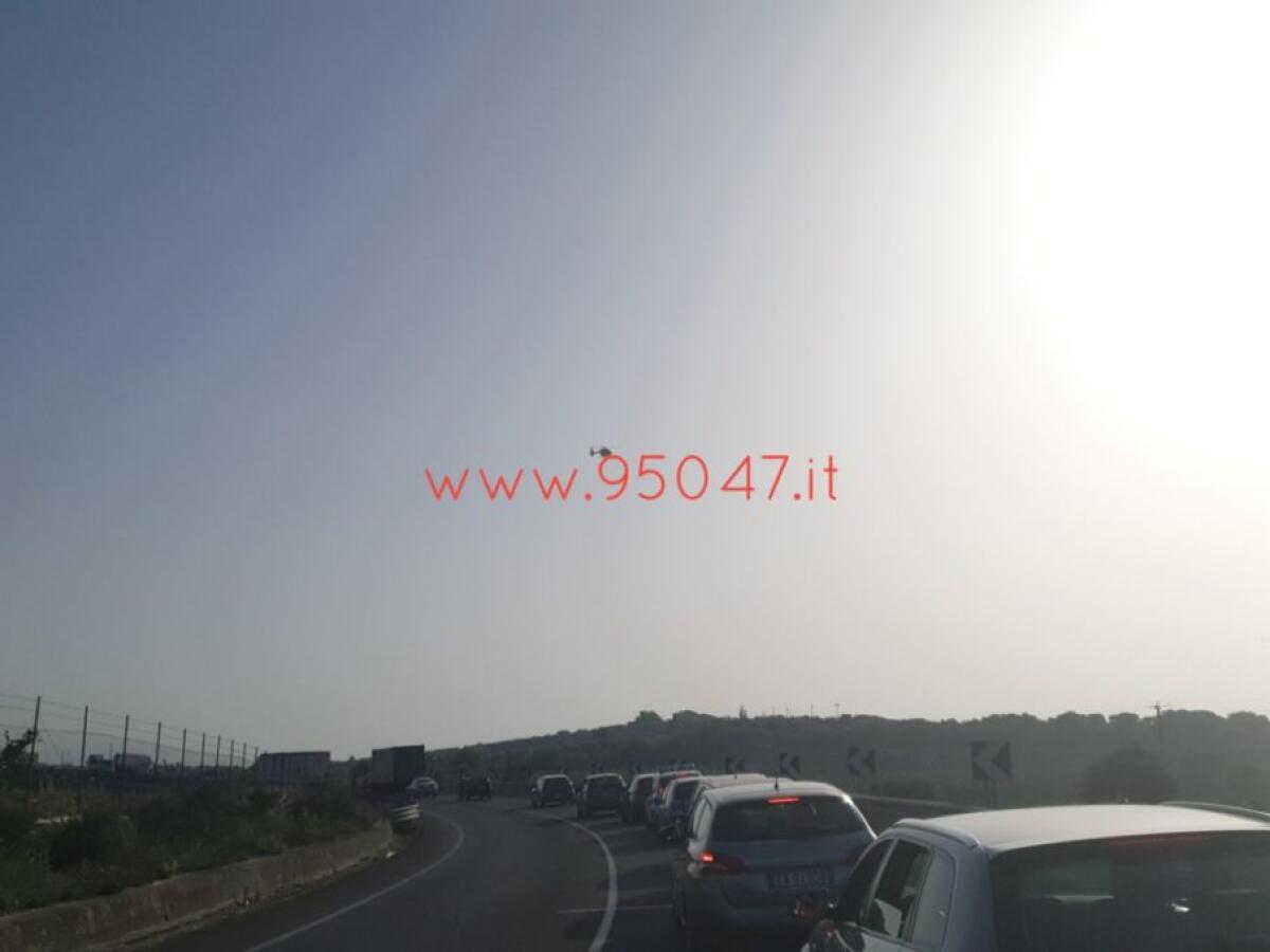 GRAVE INCIDENTE SULLA SS417, CATANIA GELA , SUL POSTO L'ELISOCCORSO - 