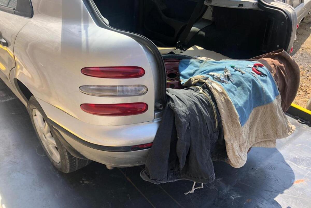 RAMACCA. FERMATI CINQUE SOGGETTI PRONTI A RUBARE ATTREZZATURE AGRICOLE E PRODOTTI ORTOFRUTTICOLI. - 