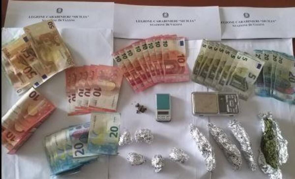 VIZZINI: DROGA NEL VASETTO DELLO “YOGURT”, ARRESTATO - 