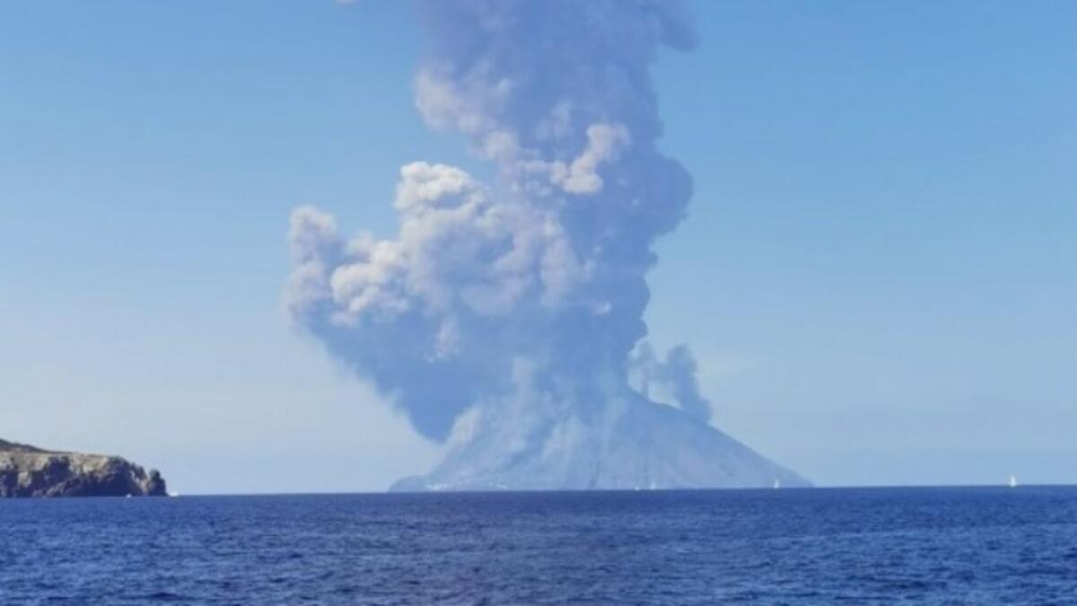 ESPLOSIONE STROMBOLI, L’INGV: ESPLOSIONI TRA PIÙ FORTI MAI REGISTRATE - 