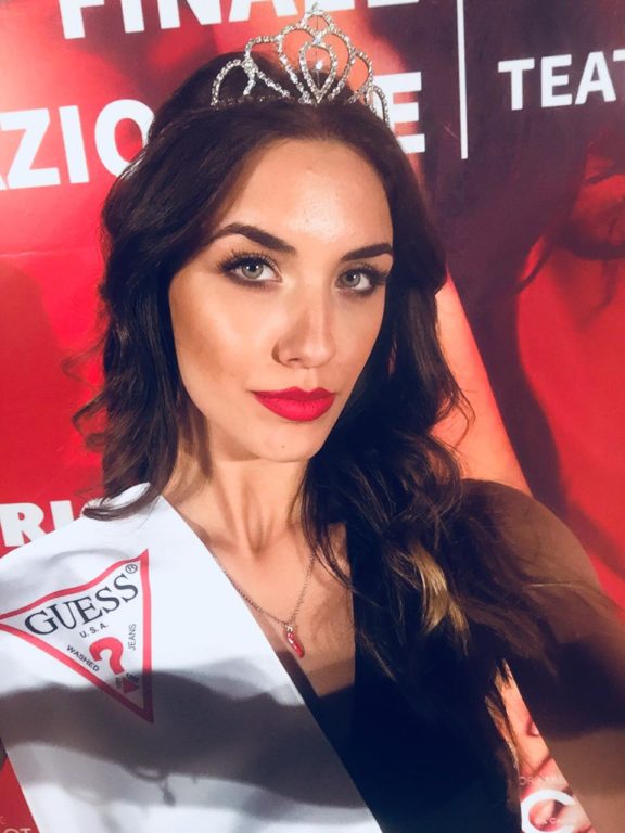 LA PATERNESE GABRIELA FARINATO ALLA FINALE NAZIONALE DI 'UNA RAGAZZA PER IL CINEMA'