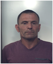 BRONTE: "VUOI STARE TRANQUILLO? ALLORA DEVI PAGARE", ARRESTATO