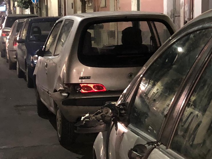 PATERNO': SCONTRO TRA AUTO IN VIA GB NICOLOSI