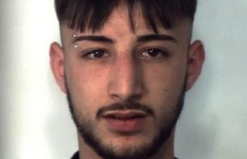 CATANIA: PER ELUDERE I CONTROLLI SI ERA INVENTATO UNA RESIDENZA FITTIZIA, EVASO PRESO IN CASA DELLA FIDANZATA