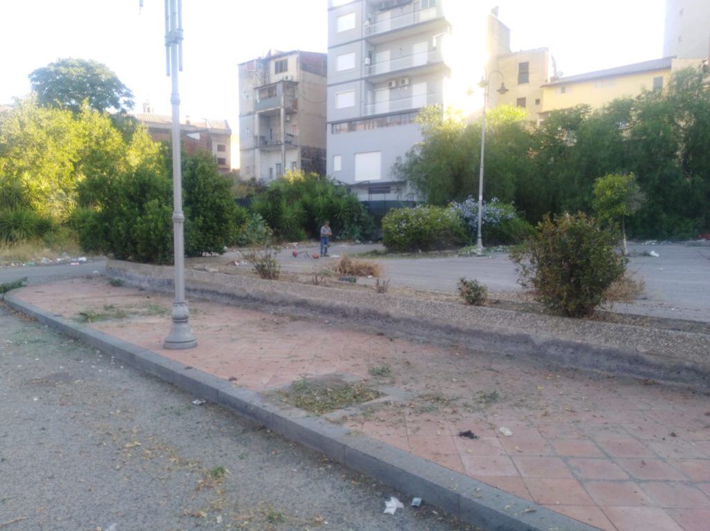 PATERNÒ: ACCORDO CON LA FORESTALE, PER CURARE ALCUNE PIAZZE E VIE CITTADINE