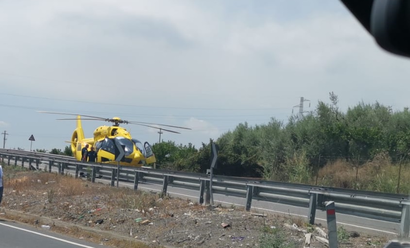 CATANIA: SCONTRO FURGONE-AUTO, ELISOCCORSO SUL POSTO