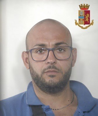 ADRANO: SCOPERTI GLI AUTORI DI DUE RAPINE, ARRESTATI