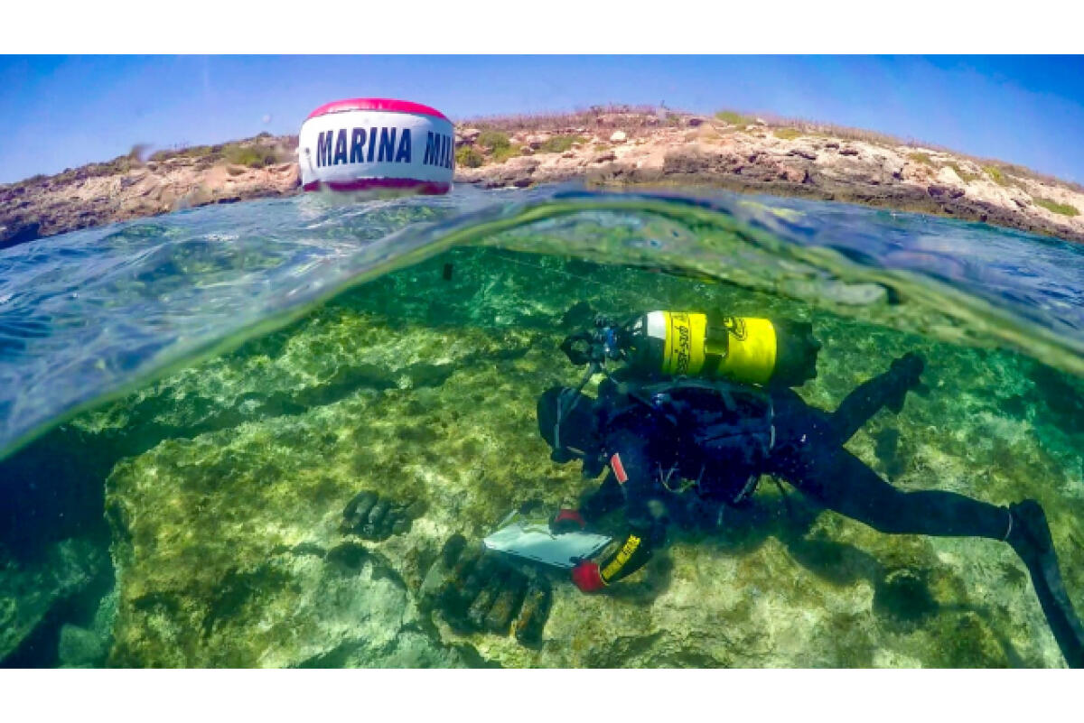 NEUTRALIZZATI 48 ORDIGNI ESPLOSIVI NELLE ACQUE DELLA SICILIA - LE FOTO - 