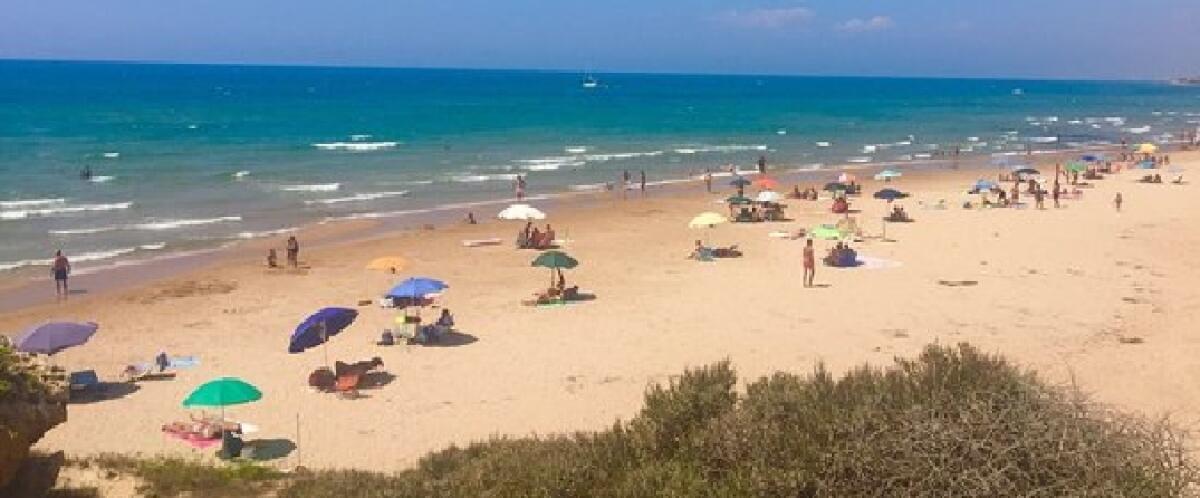 TRAGEDIA IN MARE NEL RAGUSANO: UN 17ENNE DEL GAMBIA MUORE ANNEGATO - 