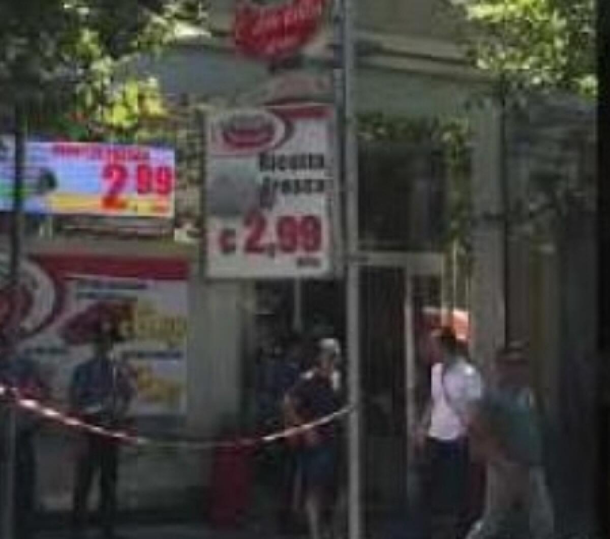 Uccide il padre con un coltello in una macelleria a Piazza Armerina - 