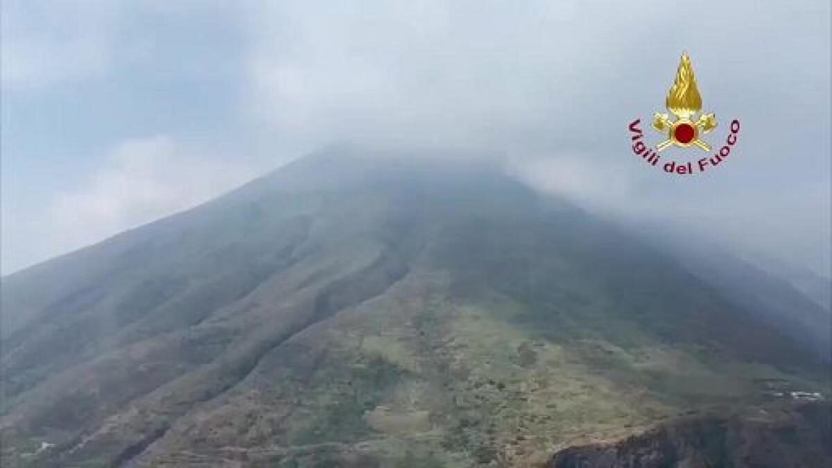 STROMBOLI, ALLARME INGV: «IL VULCANO È IN STATO DI APPARENTE INSTABILITÀ» - 
