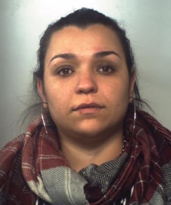 SAN GIOVANNI LA PUNTA (CT). RUBA ALCOLICI ALL’IPERCOOP: LADRA IN MANETTE