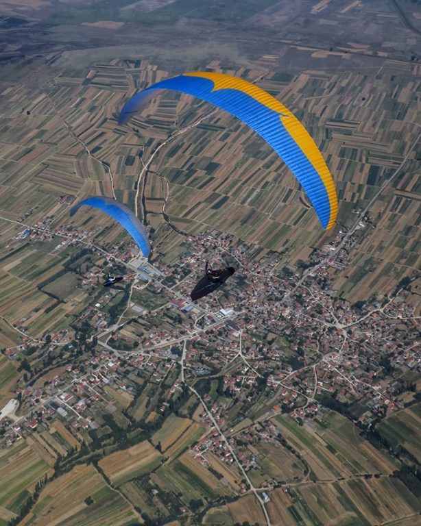 ITALIA CAMPIONE DEL MONDO DI PARAPENDIO, NELLA SQUADRA IL PATERNESE BUSETTA