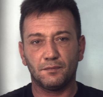CATANIA, LATITANTE ARRESTATO: SI NASCONDEVA IN UN RIFUGIO VICINO CASA SUA
