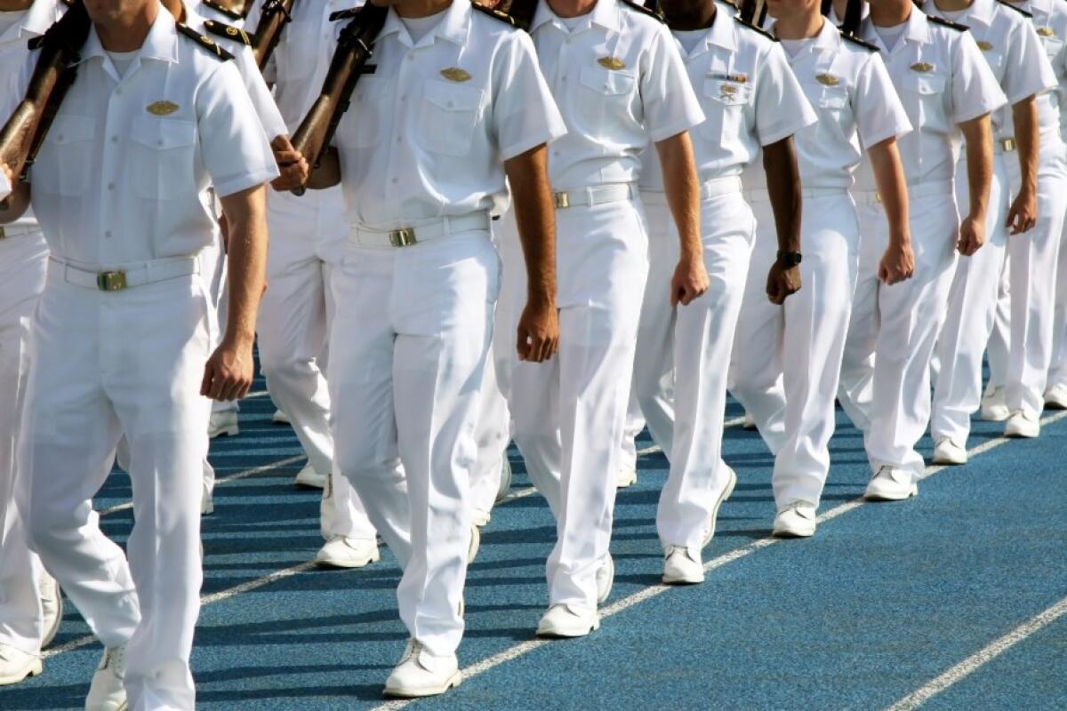 CONCORSO MARINA MILITARE PER 2.200 POSTI: RICHIESTA LICENZA MEDIA - 