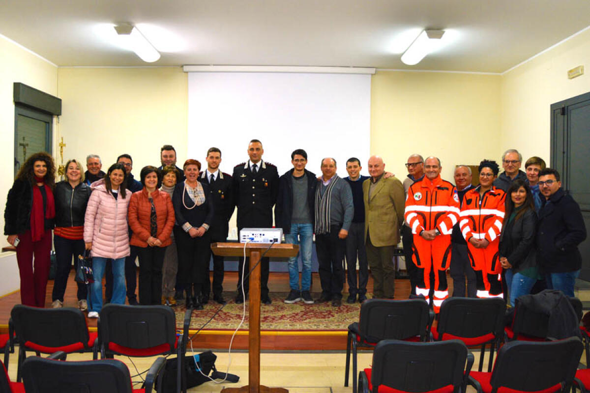 LA NOTA DEL COMITATO "PATERNO' SI CURA" RIGUARDANTE IL VIDEO MUSICALE DEL NEOMELODICO ZAPPALÀ. - 